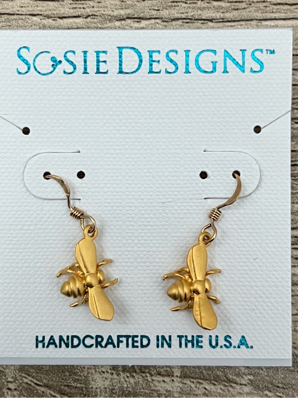 NWT Sosie Designs 16K gold filled earwire & 16K gold plated drop 3D Bee earrings
